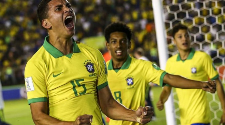 VITÓRIA MERECIDA - De virada, Brasil derrota França e vai à final do Mundial Sub-17