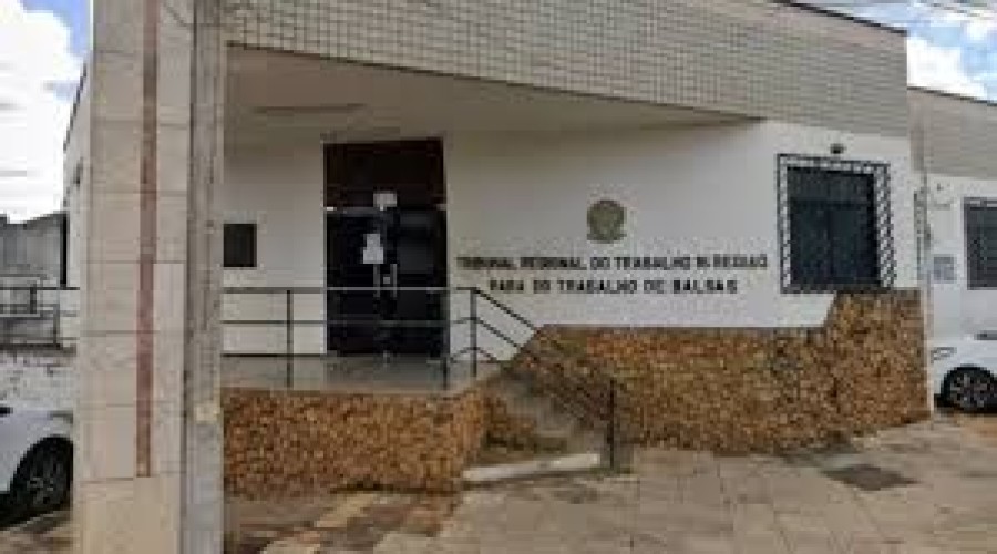 Juiz maranhense é afastado por instalar câmeras de vídeo e escuta dentro de lâmpadas no gabinete e refeitório