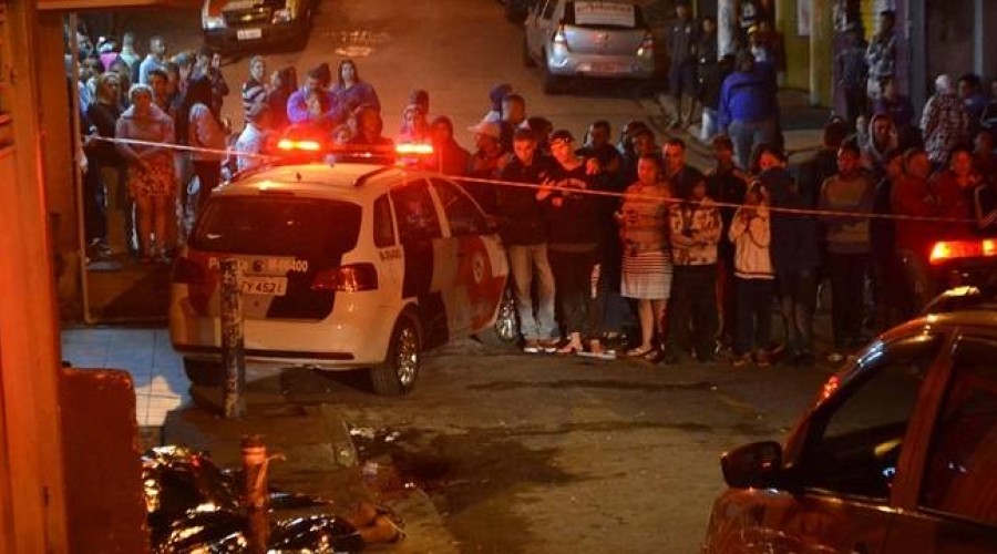 Chacina no ABC: quatro são mortos ajoelhados com tiros na cabeça