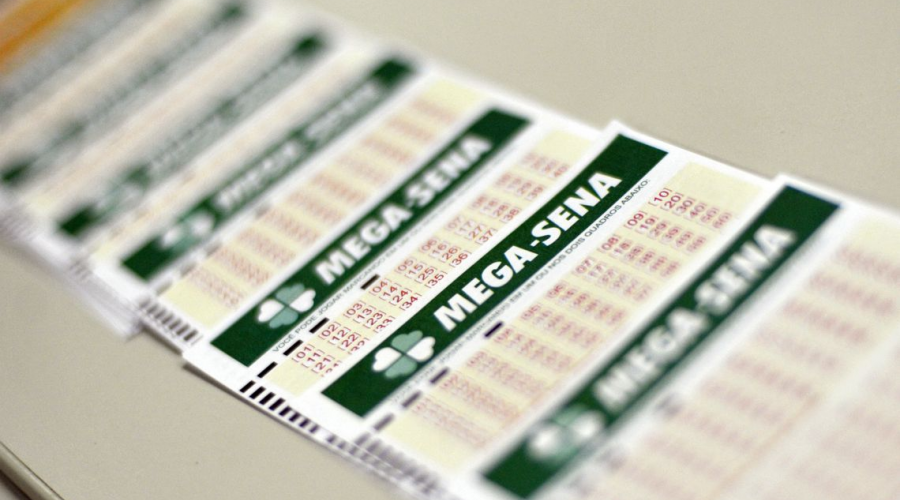 Mega-Sena acumula e vai pagar R$ 9 milhões na quarta-feira