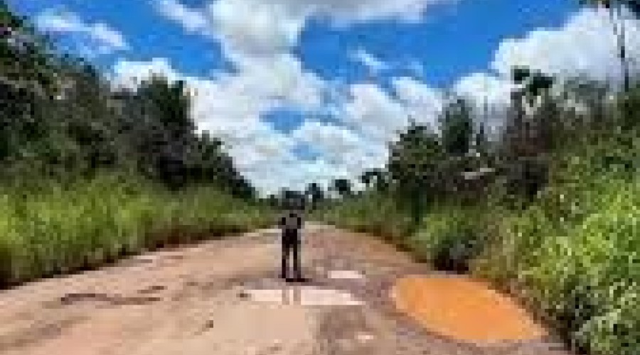 “Não é estrada de Instagram” – Braide reage a ataques de Brandão e Iracema e expõe estrada precária entre Coroatá e Vargem Grande