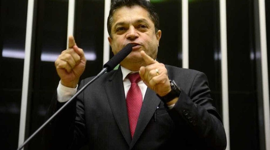 Deputado João Rodrigues é preso no aeroporto de Guarulhos