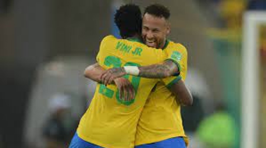 Bola de Ouro: Neymar critica colocação de Vini Jr na premiação