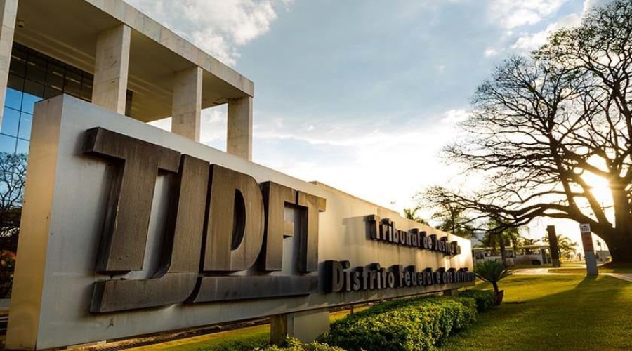 TJDFT publica edital de concurso público com 112 vagas de técnico e analista