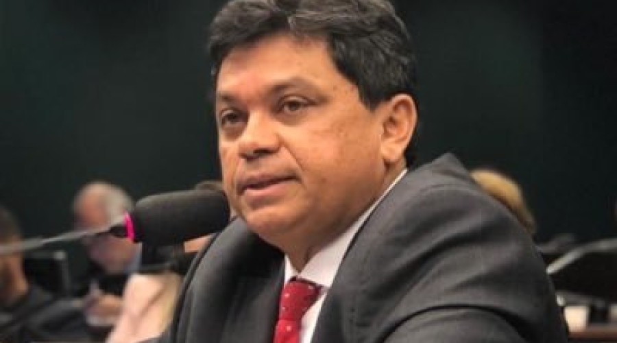 Jerry vê ‘com naturalidade’ adesão do MDB ao governo