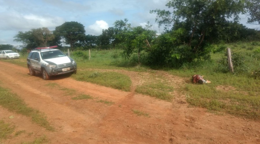 MARANHÃO  -  Governador Edison Lobão - Pistoleiros matam homem com 14 tiros em emboscada