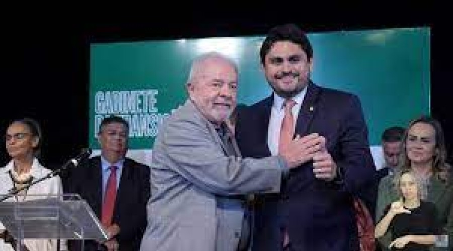Lula anuncia o deputado federal Juscelino Filho para o Ministério das Comunicações
