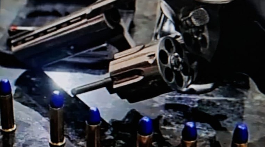 PM apreende arma de fogo e prende suspeitos de praticar assalto em Caxias Portal Noca