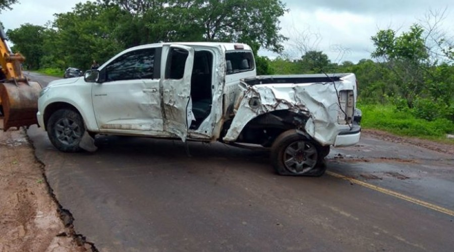 Mulher morre em grave acidente na BR 135 entre as cidades de Gilbués e Monte Alegre