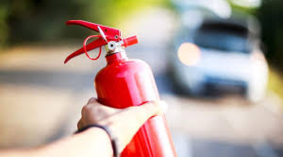 Nova lei sobre item obrigatório em veículos divide opiniões no Brasil