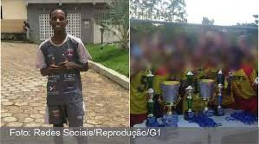 Costelinha de porco na panela de pressão