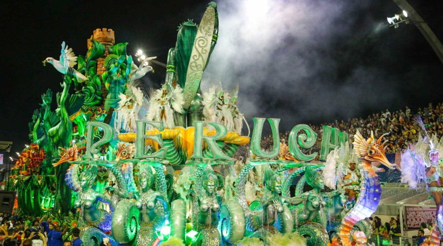 Desfile das escolas de samba de São Paulo começa nesta sexta-feira