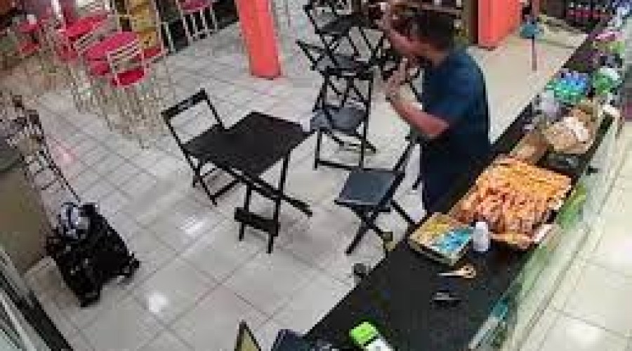 Vídeo: Policial é preso após assassinato dentro de loja de conveniência em São Luís