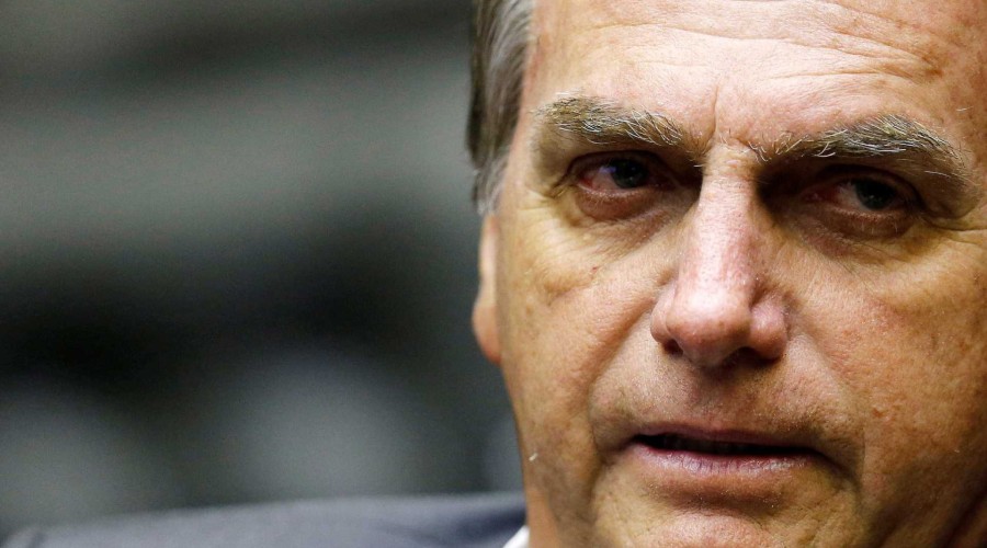 Mulheres fazem protesto contra Bolsonaro em 63 cidades pelo mundo