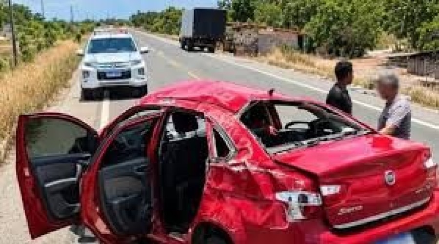 Morros: Grávida de 7 meses morre após carro capotar na BR-402