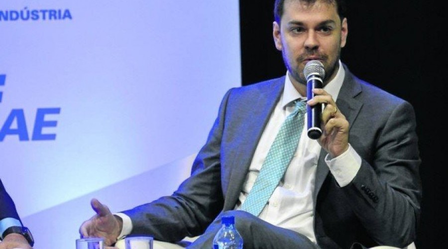 Queda na expectativa de vida eleva aposentadorias, diz consultor do Congresso