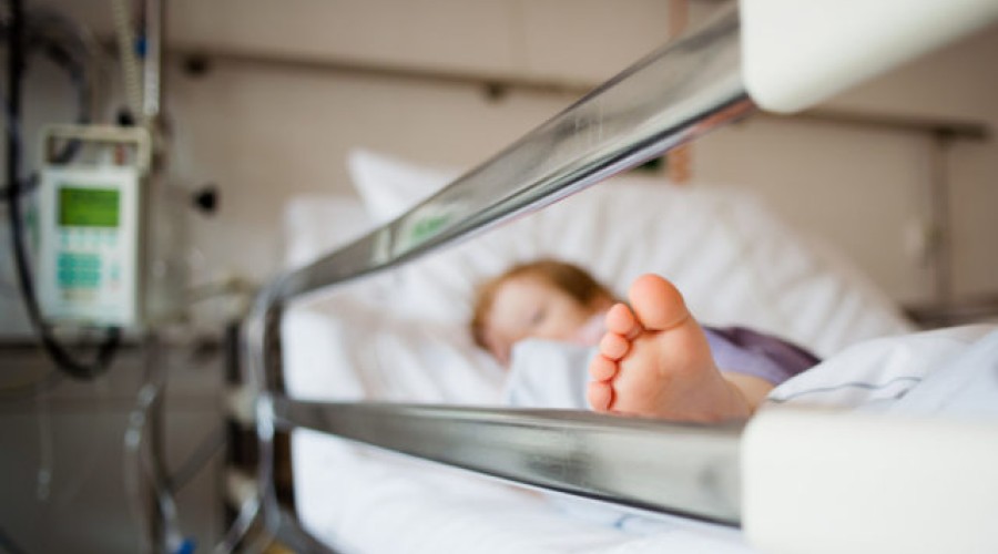 ERRO MÉDICO: Criança de 3 anos tem parte do pênis amputada em cirurgia de fimose