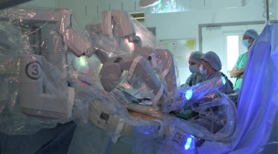 Câncer de próstata: robô cirúrgico reduz tempo de internação