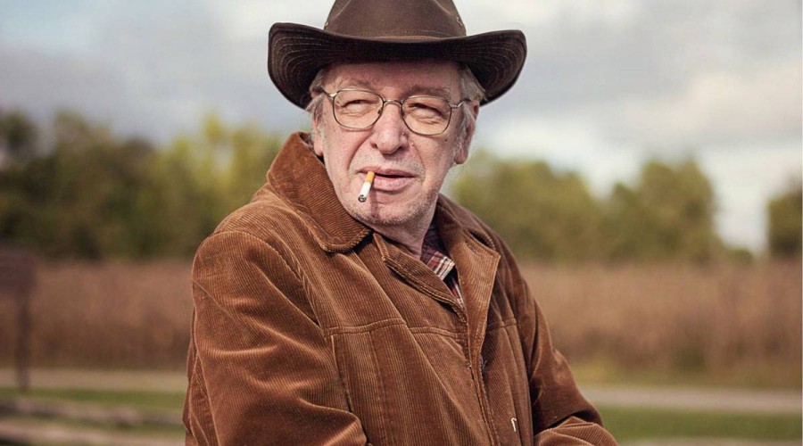 Olavo de Carvalho terá que pagar R$ 2,9 milhões a Caetano Veloso