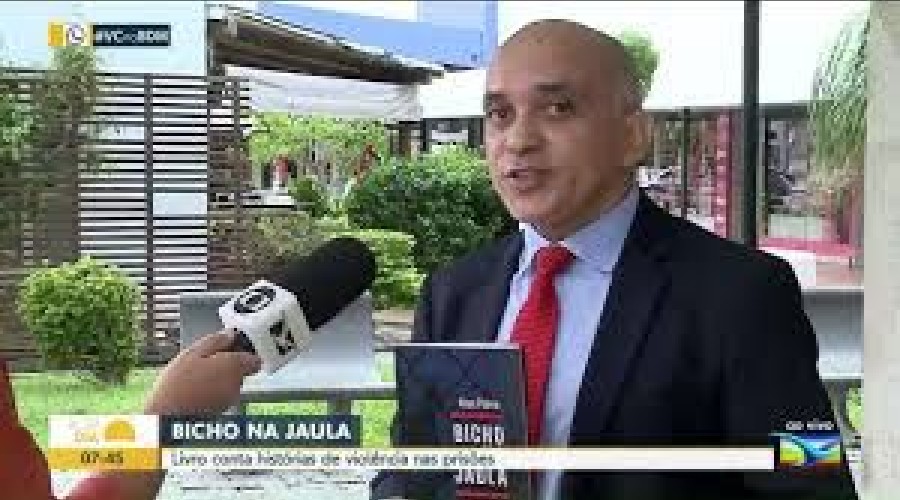 Livro sobre violência nas prisões é lançado em São Luís