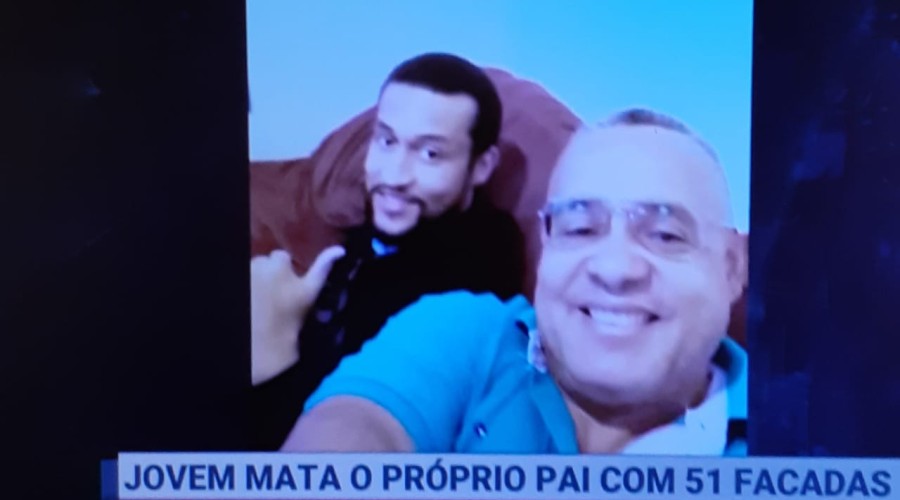 Homem mata o próprio pai com 51 facadas no Paraná