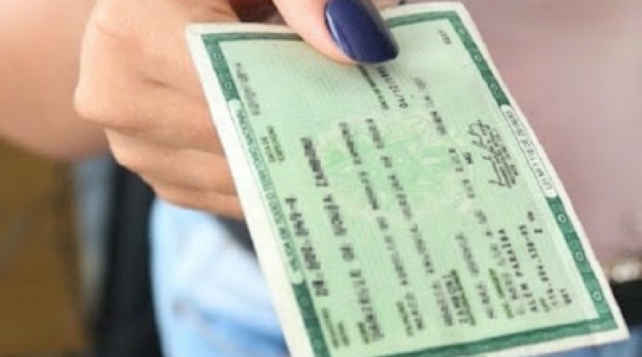 Justiça decide que esposa pode tirar sobrenome do marido