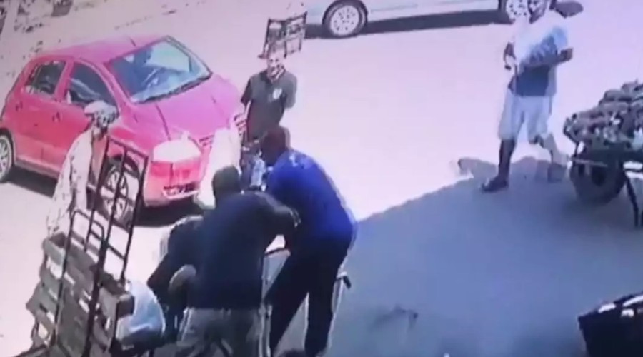 ASSISTA AO VÍDEO:Câmera de segurança mostra delegado sendo morto a tiros em assalto