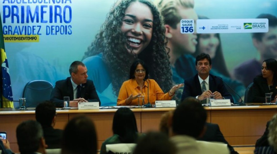 Governo lança campanha para reduzir gravidez na adolescência