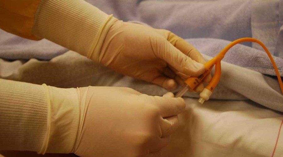 Paciente denuncia abuso sexual em hospital: 'Pegou nos meus seios'