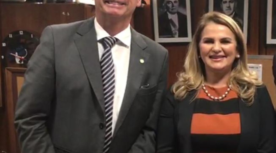 ASSISTA AO VÍDEO: EXCLUSIVO-Bolsonaro garante apoio a Maura Jorge e embaralha sucessão maranhense…