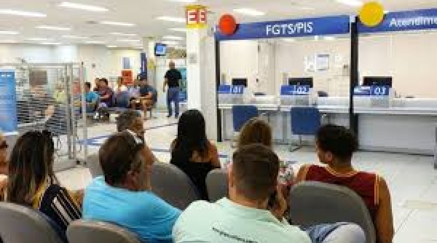 Devido ao coronavírus, governo irá transferir dinheiro do PIS para o FGTS