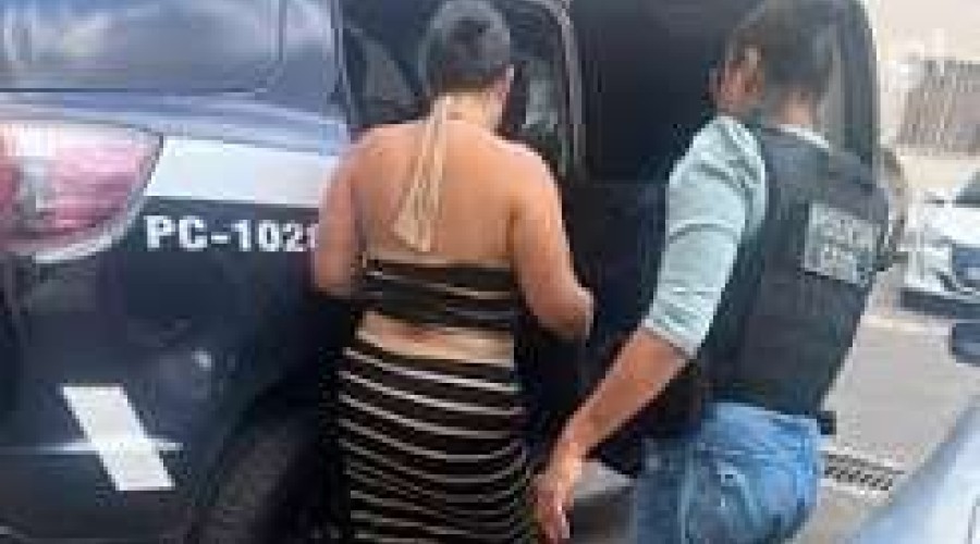 Mulher é presa suspeita de exigir dinheiro e divulgar imagens íntimas de clientes