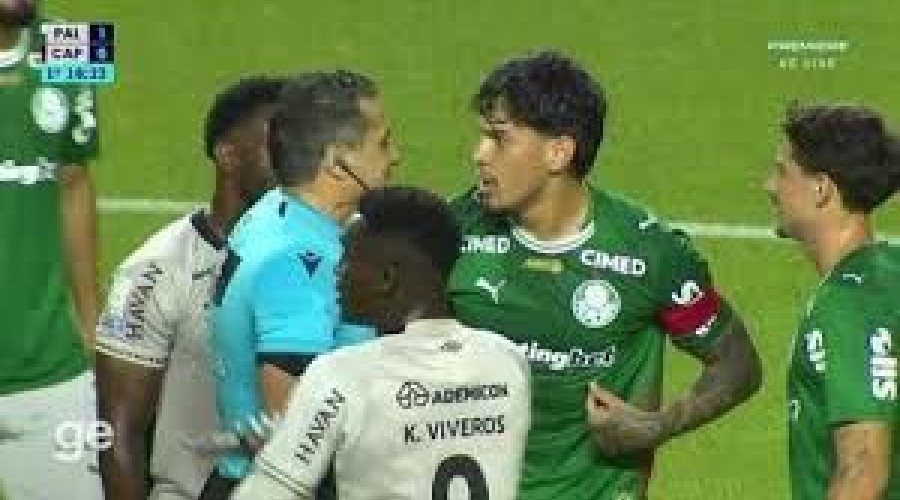 Lei do silêncio? Entenda por que a comissão técnica do Palmeiras não está dando entrevistas