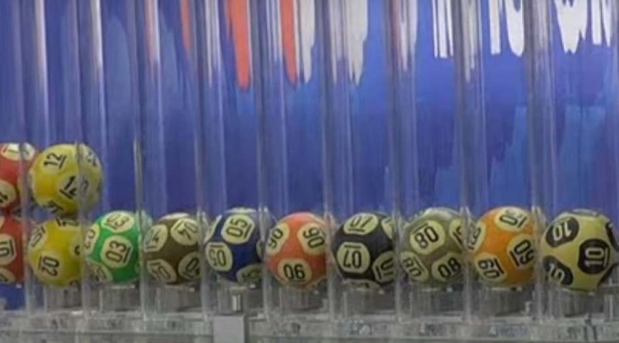 Confira os resultados da Quina 5554 e da Lotofácil 2220 desta segunda (3/5)