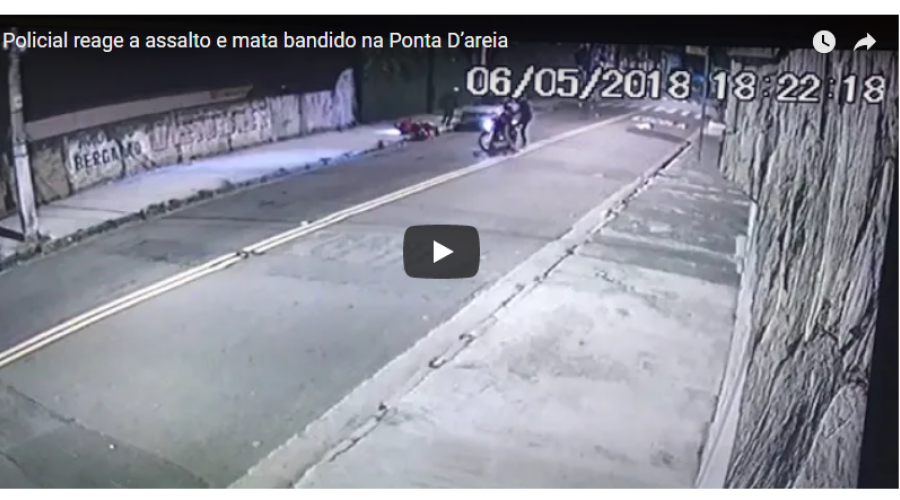 Assista so Vídeo: Policial é atacado por bandidos, mas se protege e mata um bandido na Ponta do Farol