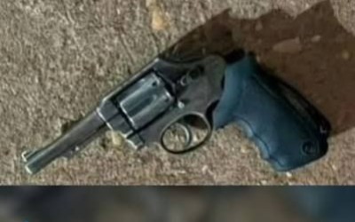 Riacho: Mulher reage a tentativa de feminicídio e homem é baleado no queixo