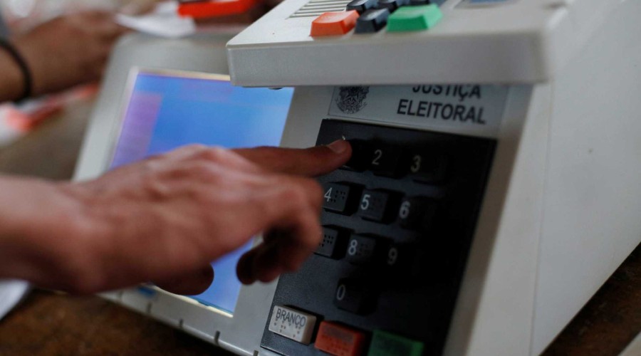 Polícia Federal desarticula esquema de compra de votos em Roraima