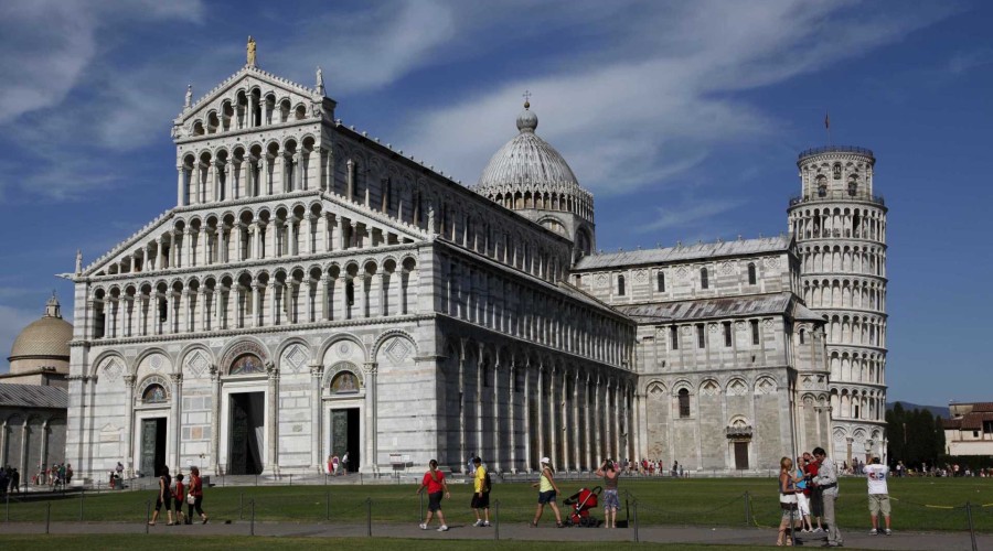 Tiroteio deixa ao menos três feridos em Pisa, na Itália