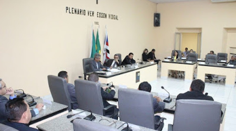 Drama do baixo clero  -  Coluna Caxias em Off  -