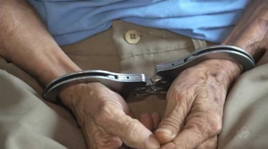 Avô de 65 anos foi preso acusado de abusar da própria neta de 12 anos