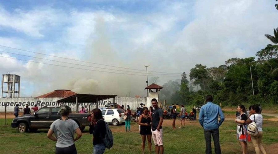 Número de mortos em massacre em Altamira sobe para 58