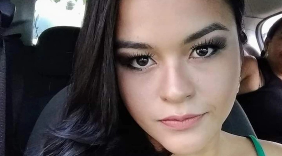 Enfermeira acusada de cometer um duplo homicídio