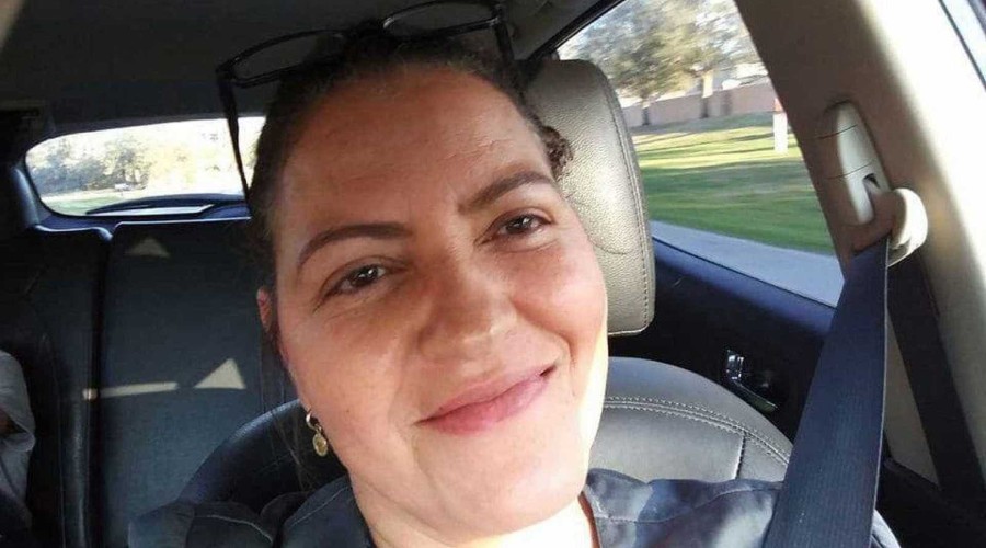 Brasileira leva 30 facadas nos EUA; família pede ajuda
